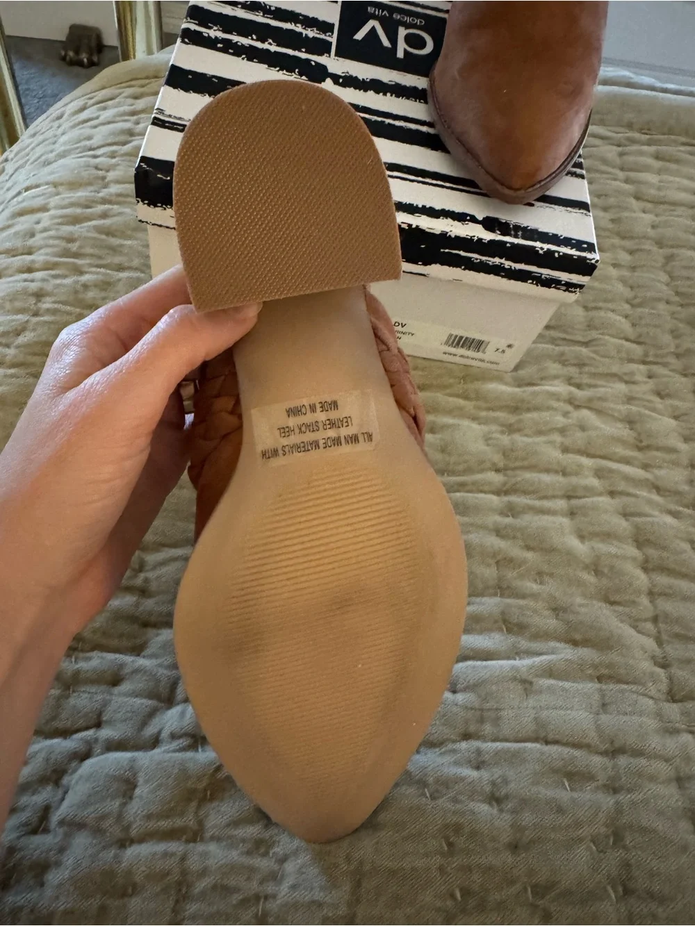 NWT Dolce Vita Trinity Tan Color SIZE 7.5